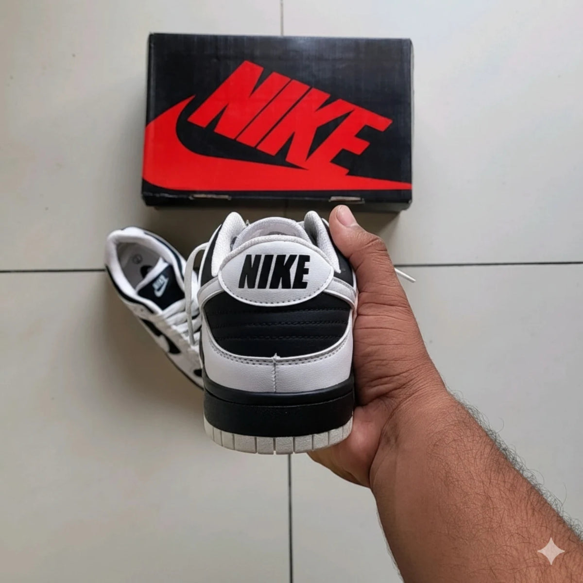 DUNK REVERSE PANDA