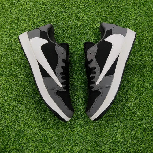 Travis scott grey white