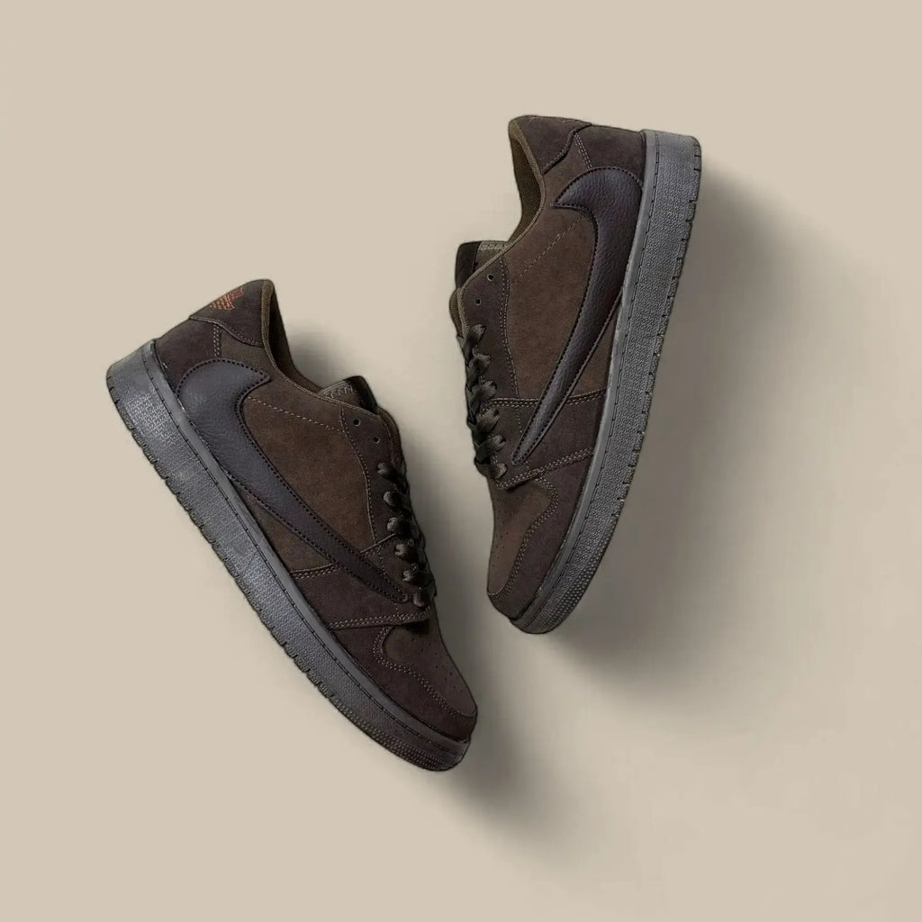 TRAVIS SCOTT VELVET BROWN