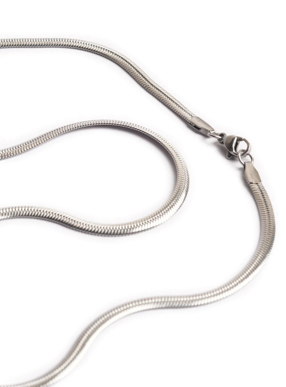 SILVER SNAKE CHAIN