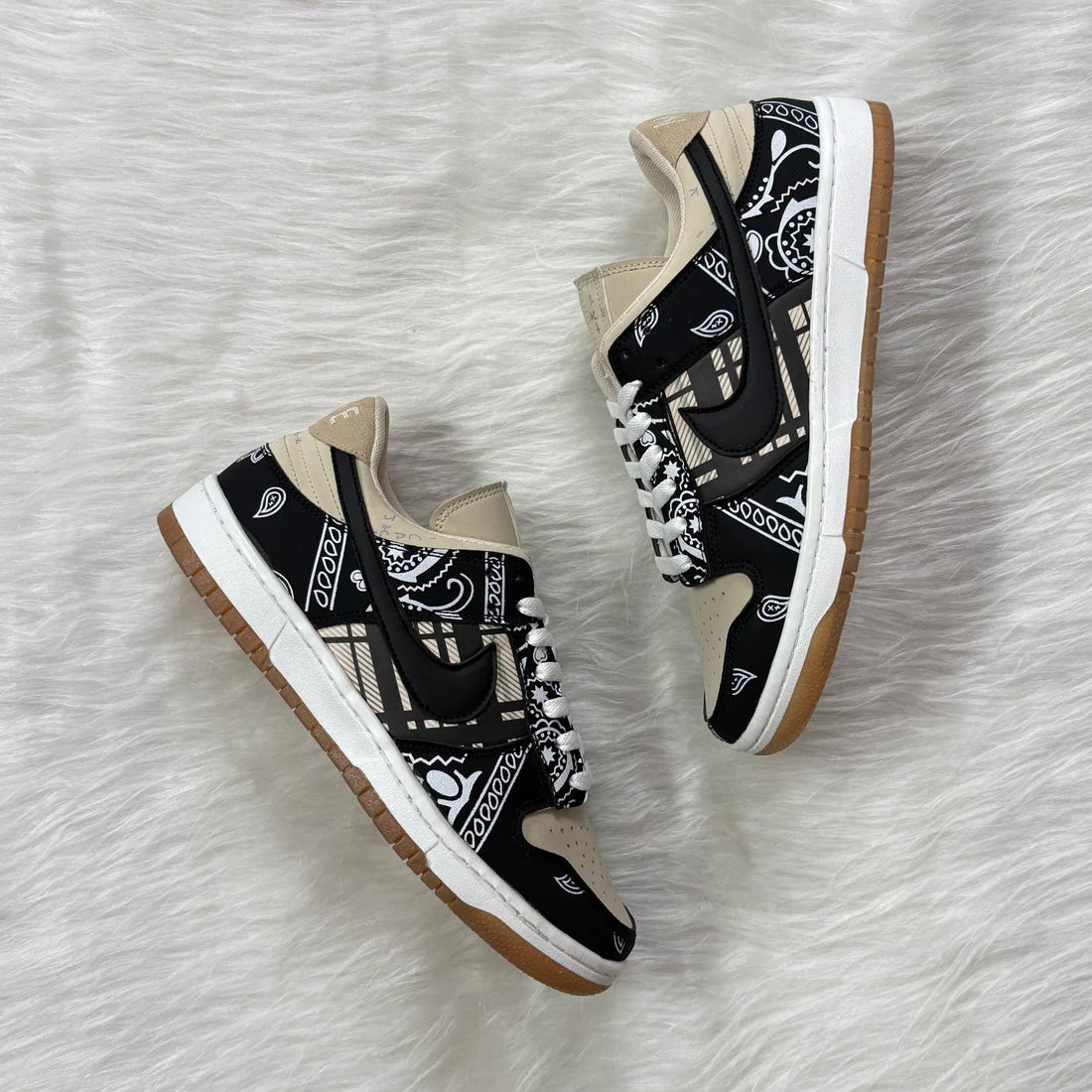 DUNK LOW TRAVIS SCOTT