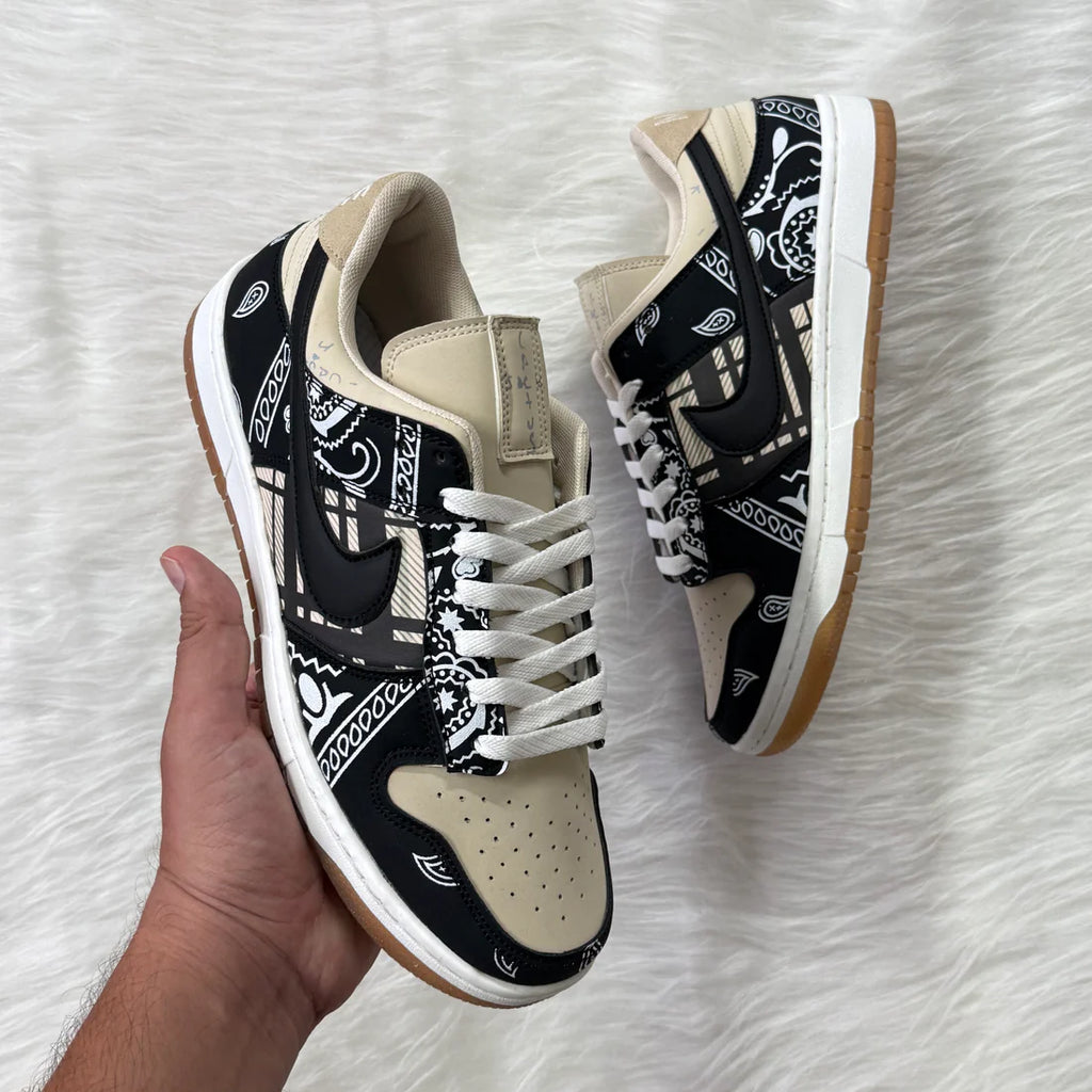 DUNK LOW TRAVIS SCOTT