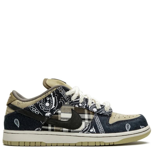 DUNK LOW TRAVIS SCOTT