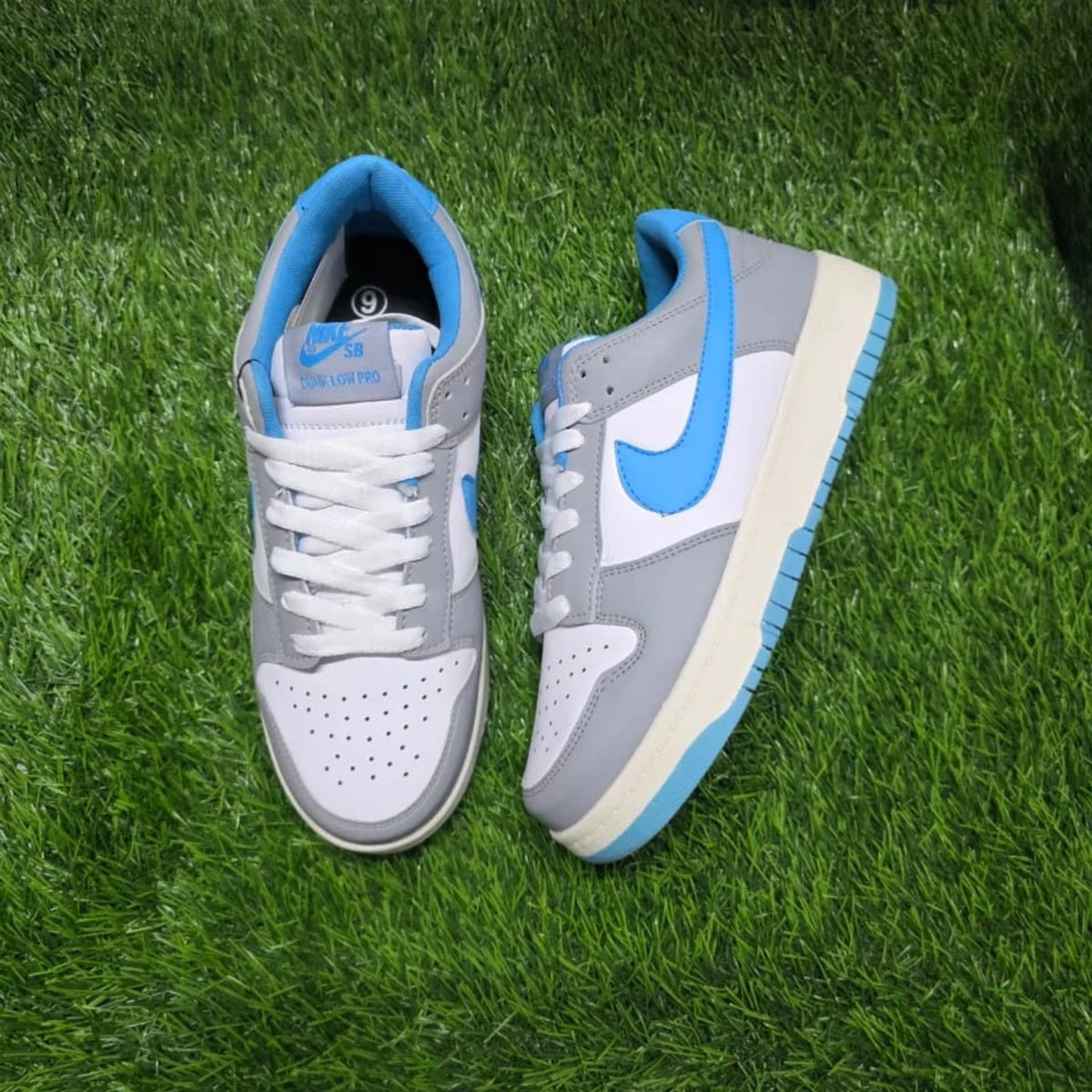 Dunk Grey Sky