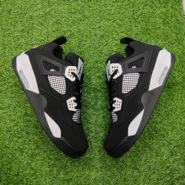 Retro 4 panda