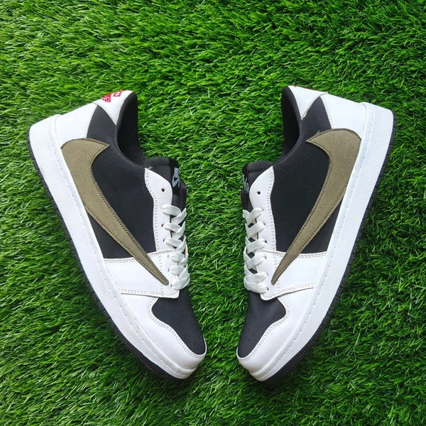 Travis scott olive